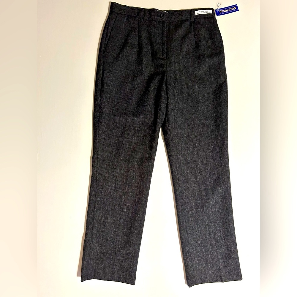 Pendleton women’s fully lined dress pants 100% Virgin Wool